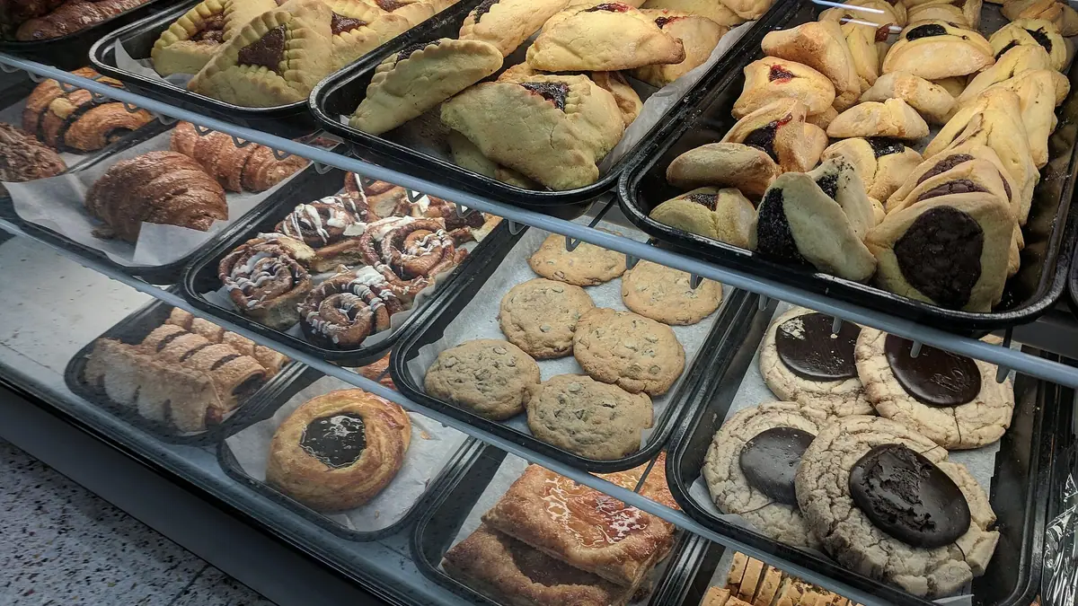 Teasdales Bakers – bakery in New Rossington, Doncaster